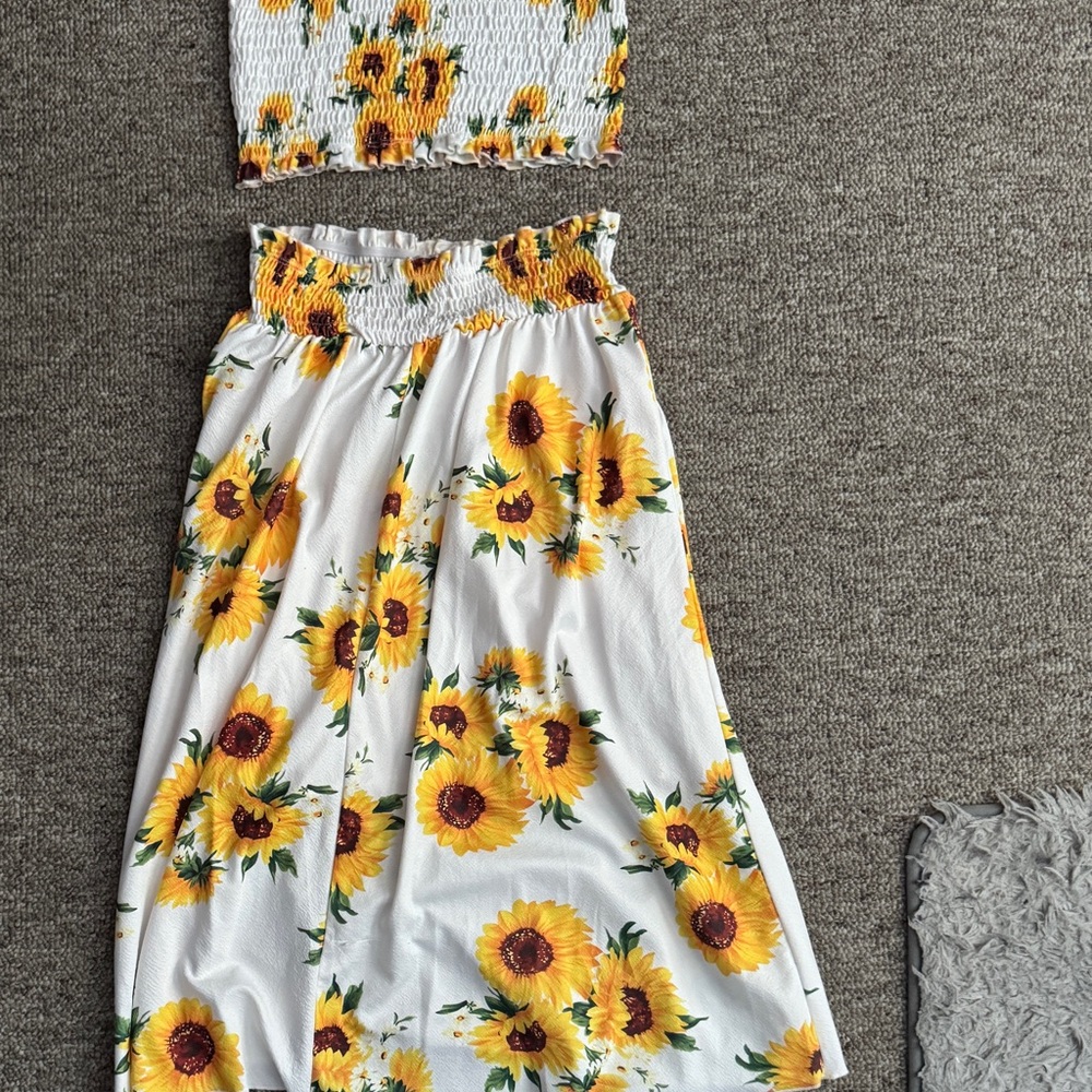Floral Two-Piece Sunflower Set